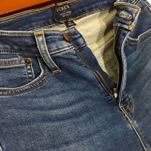 J. Crew Mid Rise Skinny Jeans Size 26 - Picture 7 of 7